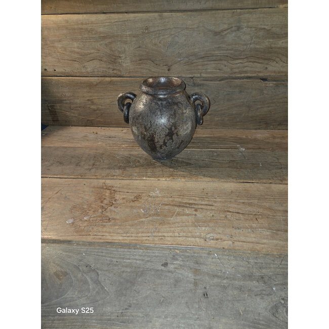 DTT Vaas - met oren en ringen - aardewerk - Choco White - ca. 34 x 30 x 28 cm