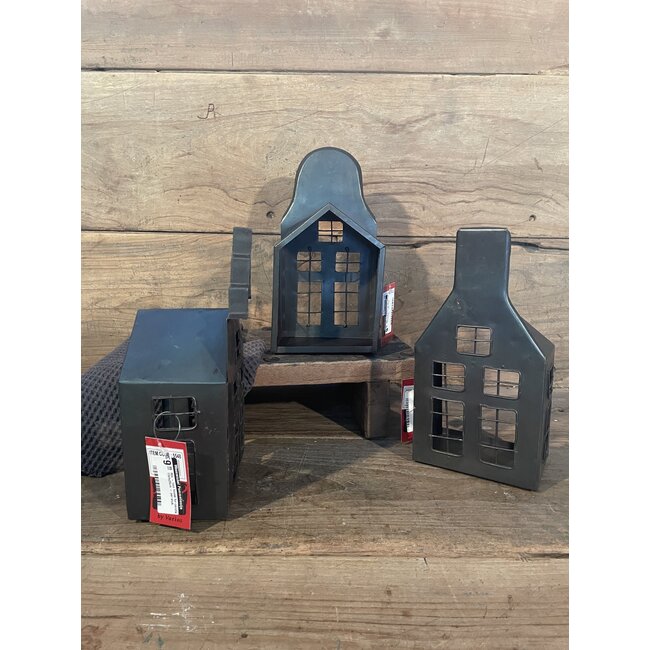 # Mix - Iron house for candle 13x9x26cm - per stuk