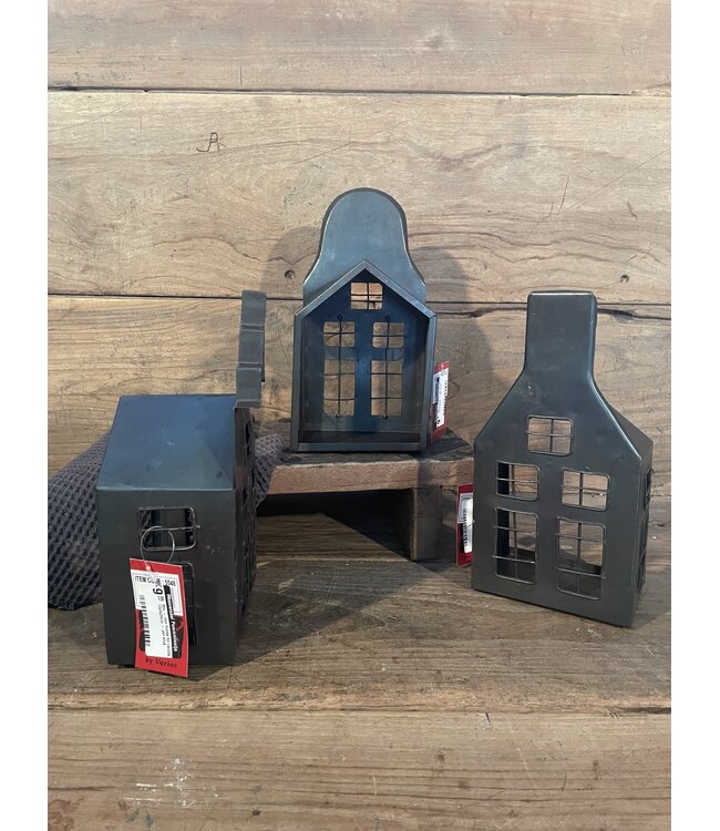 Mix - Iron house for candle 13x9x26cm - per stuk