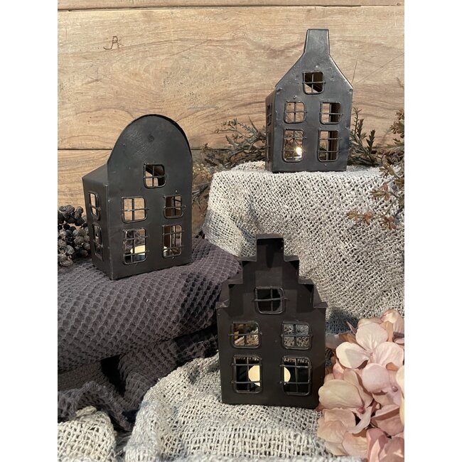 # Metalen waxinehuisje - per stuk - 9 x 6 x 15 cm