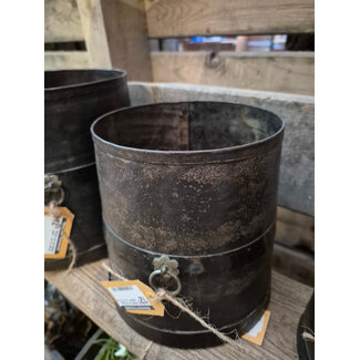 Metalen pot met beslag - medium -ca. 17,5 x 18 cm