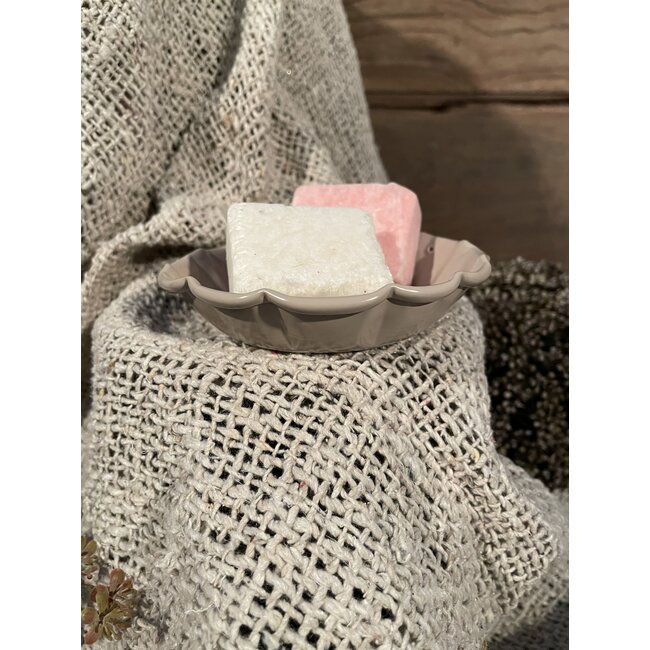 Taupe amberschaaltje "Bloem" 10 cm