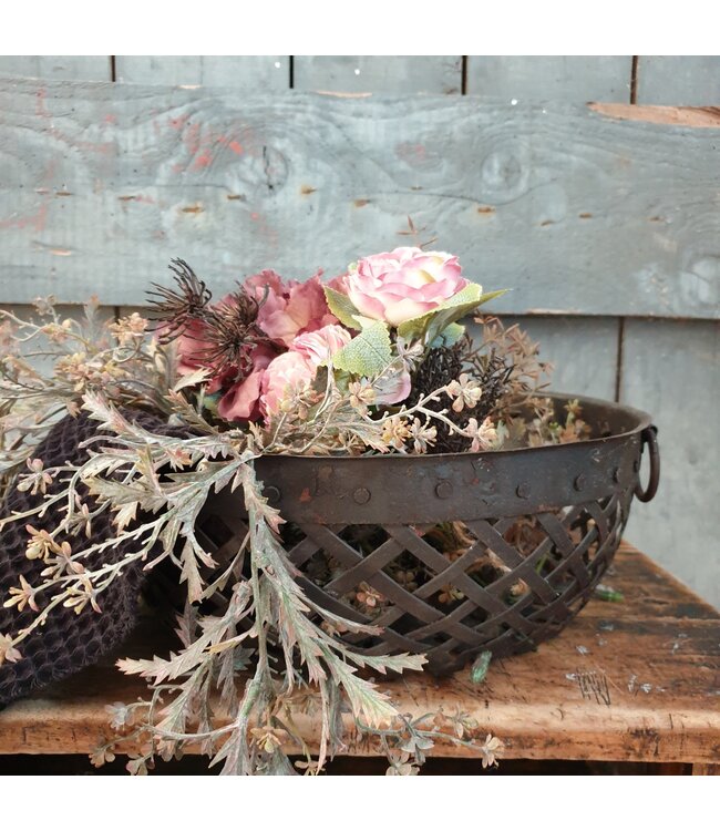 # Iron basket M D31 x 11cm