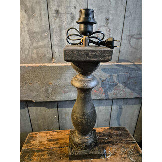 # Houten lampvoet (258) per stuk- 12 x 12 x 41 cm (50 cm incl. fitting) - excl. kap