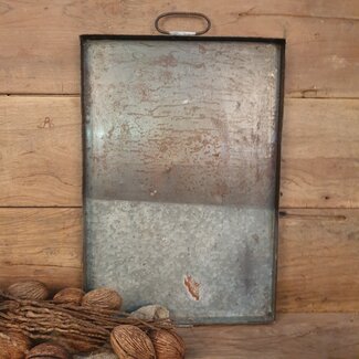 ## Alleen afhalen/wordt niet verzonden Mix - Iron square tray +/- 55x40cm