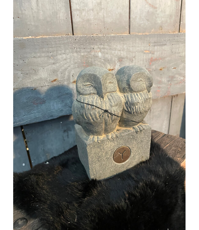 ## wordt niet verzonden - Two Owls At A Statue Majestic Vintage D.14 H.18