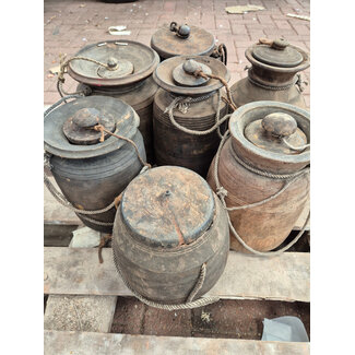 ## Mix - Nepalese houten pot met deksel - per stuk