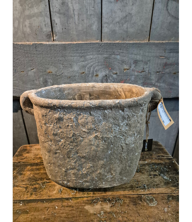 # Vensterbankpot met oren M Grey - ca. 37 x 15 x 23 cm