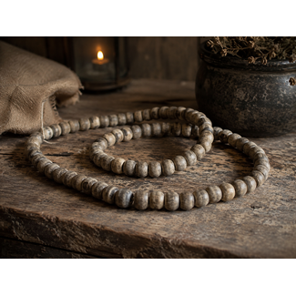 # Houten kralenketting - grijs - L