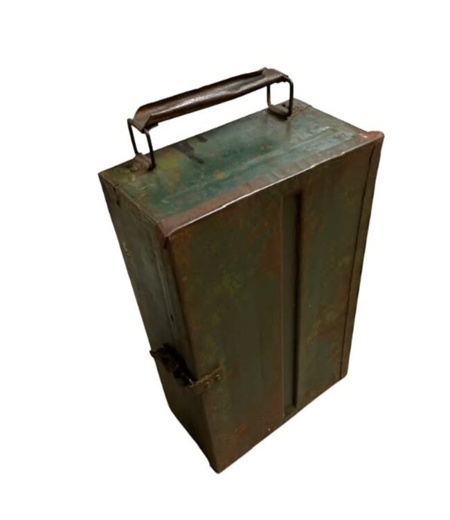 Ammunition box
