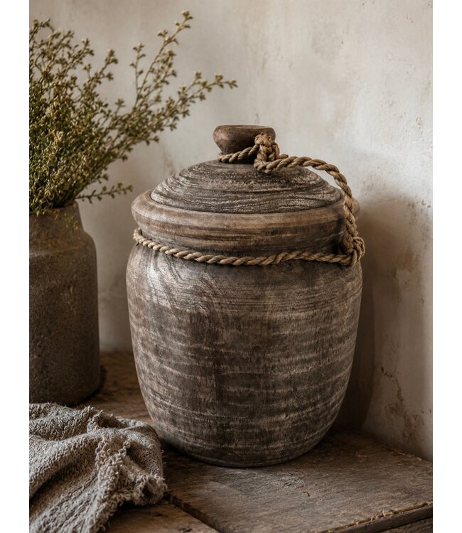 Houten pot met deksel  - ca. 20 x 18 cm