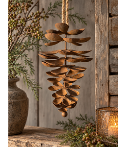 @ Dennenappel roest hanger - ca. 20 x 30 cm