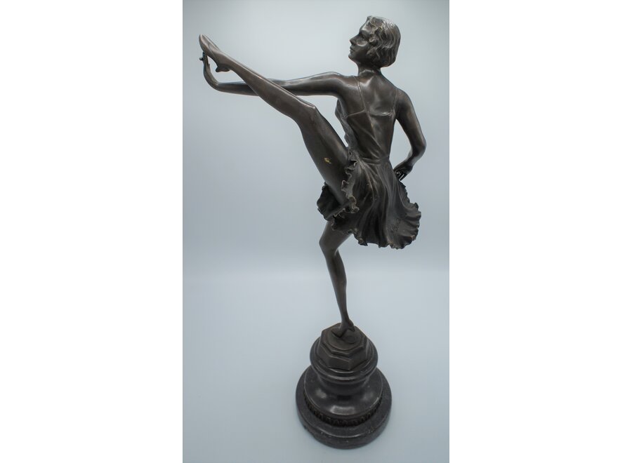 Art Deco statue of dancer signed "Bruno Zack"