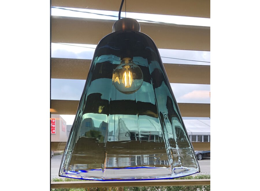 2 lampen Leucos - puur Italiaans design in glas van tinten blauw