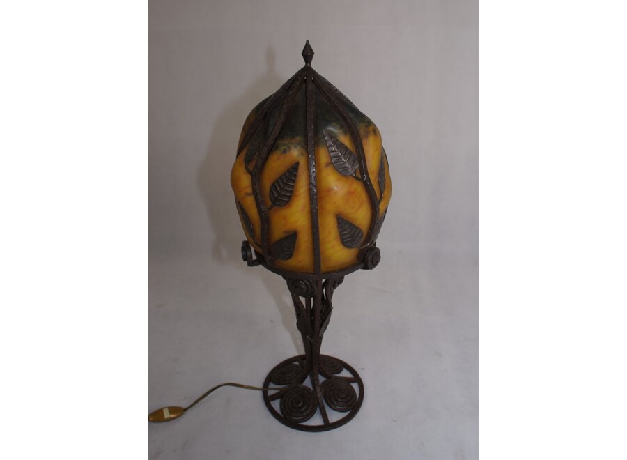Franch Art Glass Lamp - signed "Degué" - Early 20 ° Century
