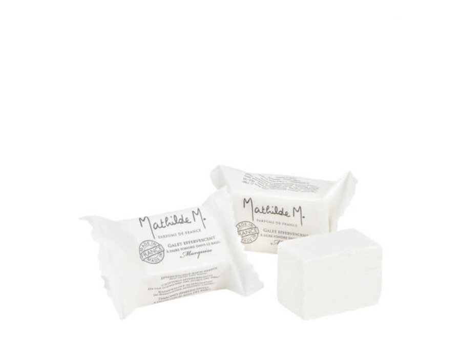 "Mathilde M " scented effervescent pebble for the bath - Marquise - 28 g