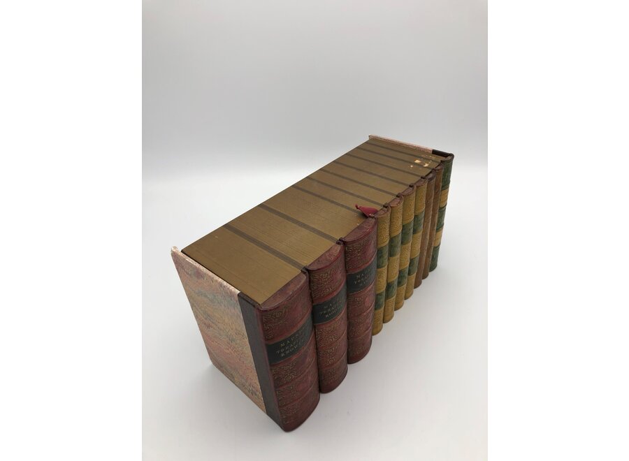 Opbergdoos in de vorm van boekenreeks - leer, karton, papier