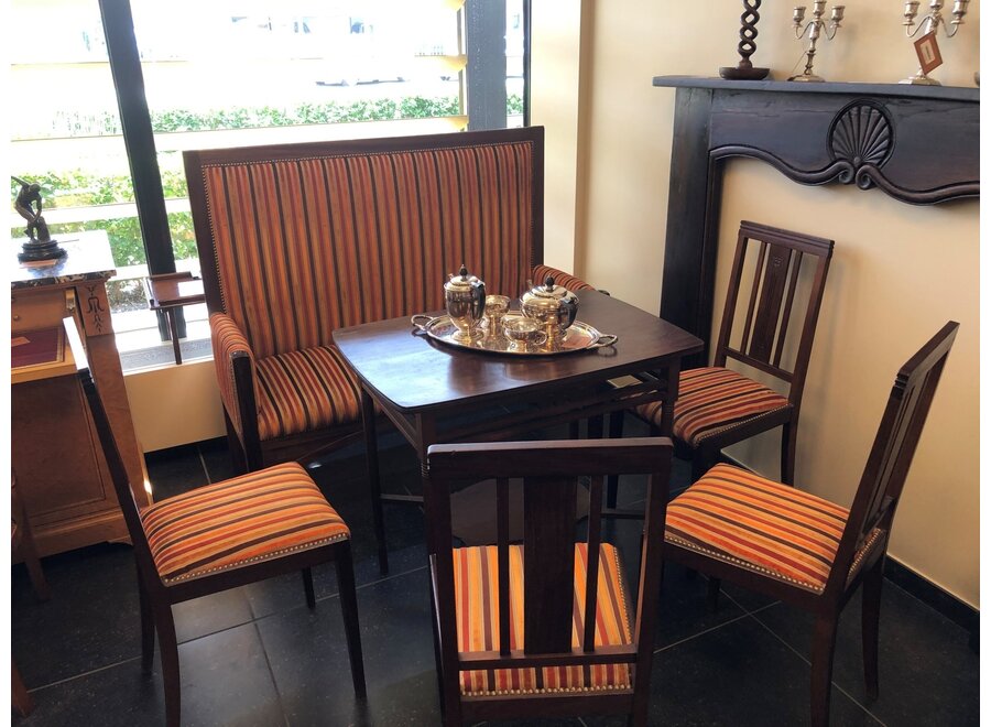 Jugendstil - table and 4 chairs