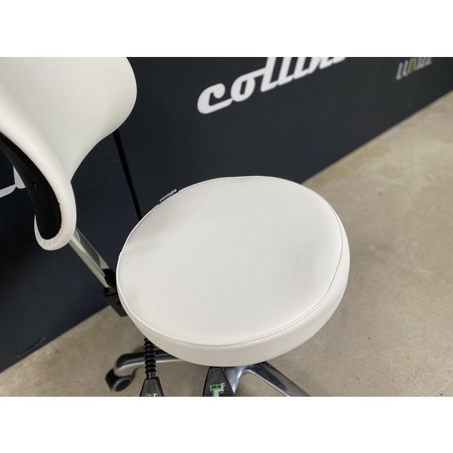 Royal Supremo white with round seat