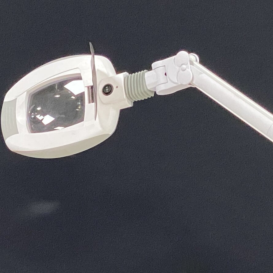 Magnifying lamp Beauty salon