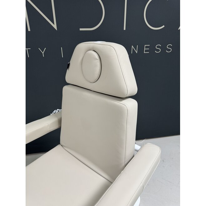 Collini Velora BS Bliss White Elektrische Behandelstoel – Luxe, Ergonomische Behandelstoel met Meervoudige Verstelmogelijkheden voor Optimaal Comfort en Efficiëntie  - Copy - Copy