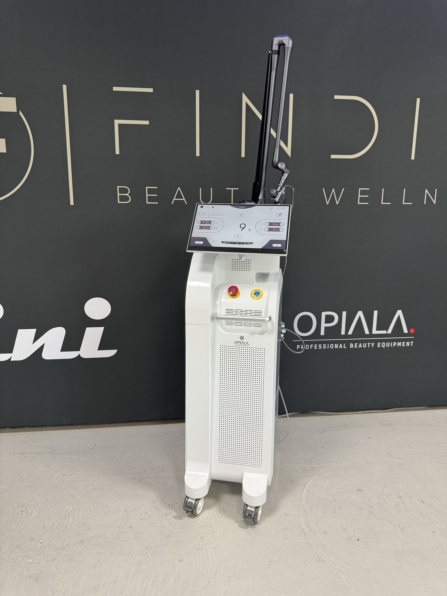 Luminar CO2 Pro: Innovative Skin Improvement with Fractional Laser