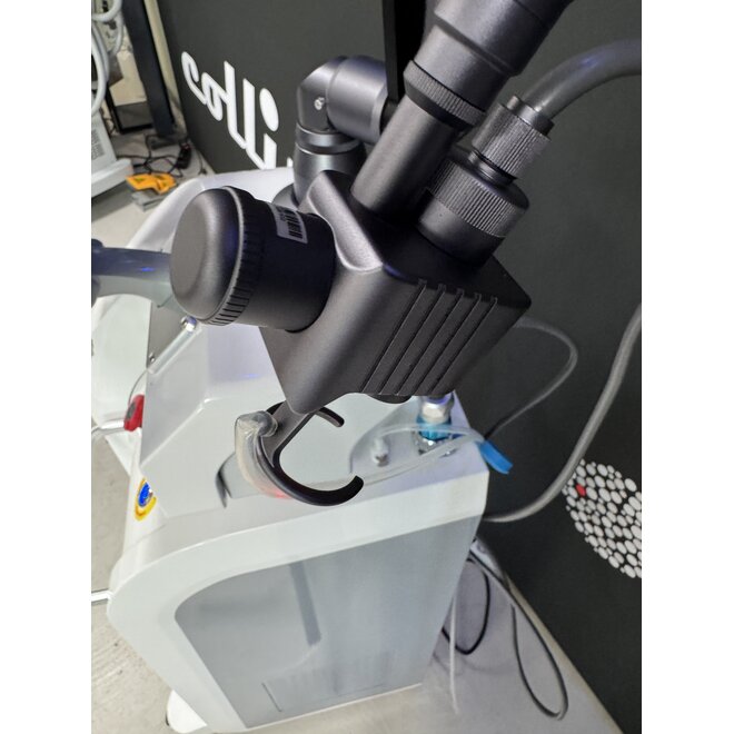 LuminarCO2 Pro | Fraktioniertes CO2-Lasergerät unter anderem zur Hautverjüngung