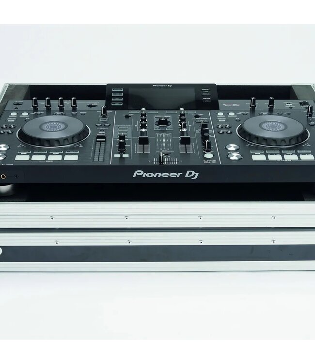 Magma DJ-controller RX3 flightcase