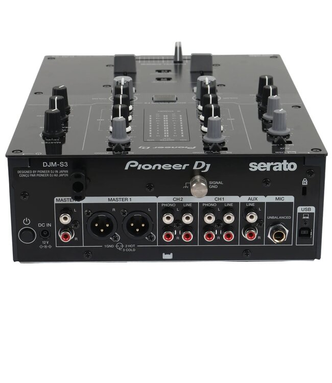 Pioneer DJM S3 battle mixer