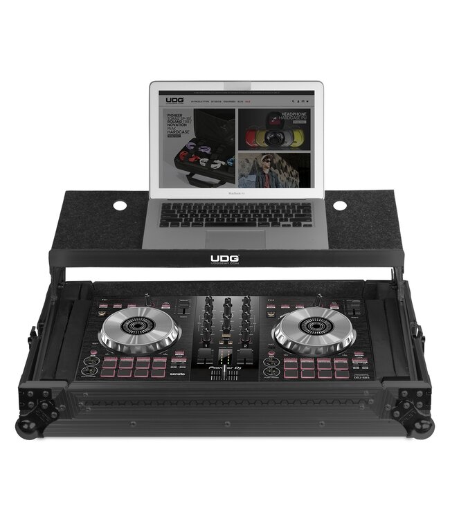 UDG Ultimate Flightcase multi format XL black mk3 plus (laptop shelf )