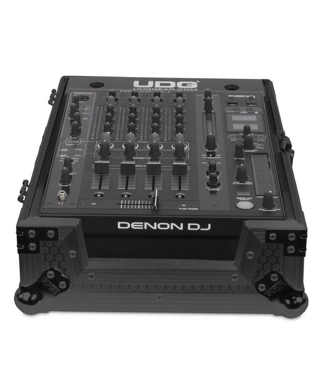 UDG Ultimate Flightcase Denon sc5000 x1800
