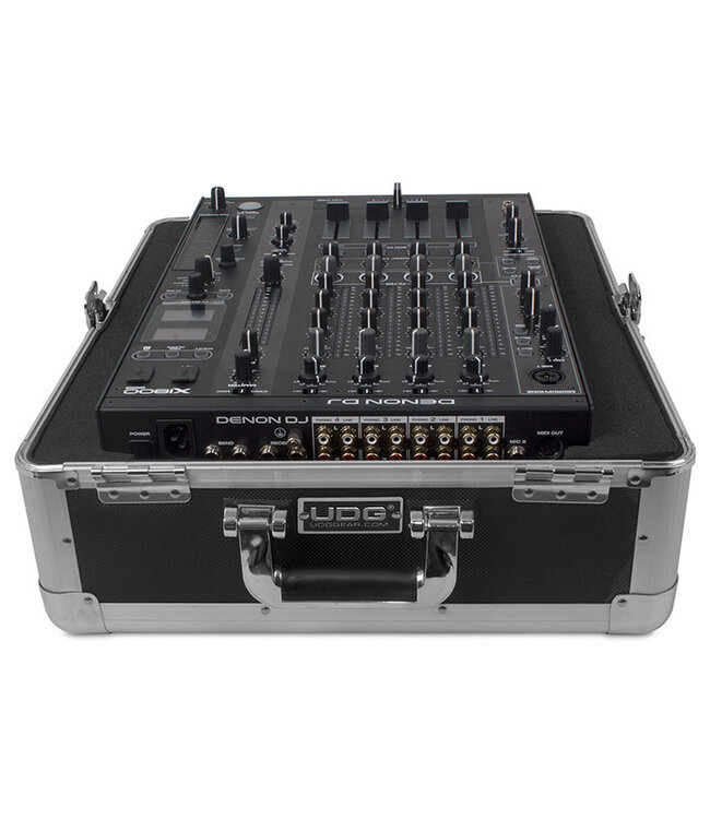 UDG Ultimate Pick Foam Flight Case Multi Format  M Silver