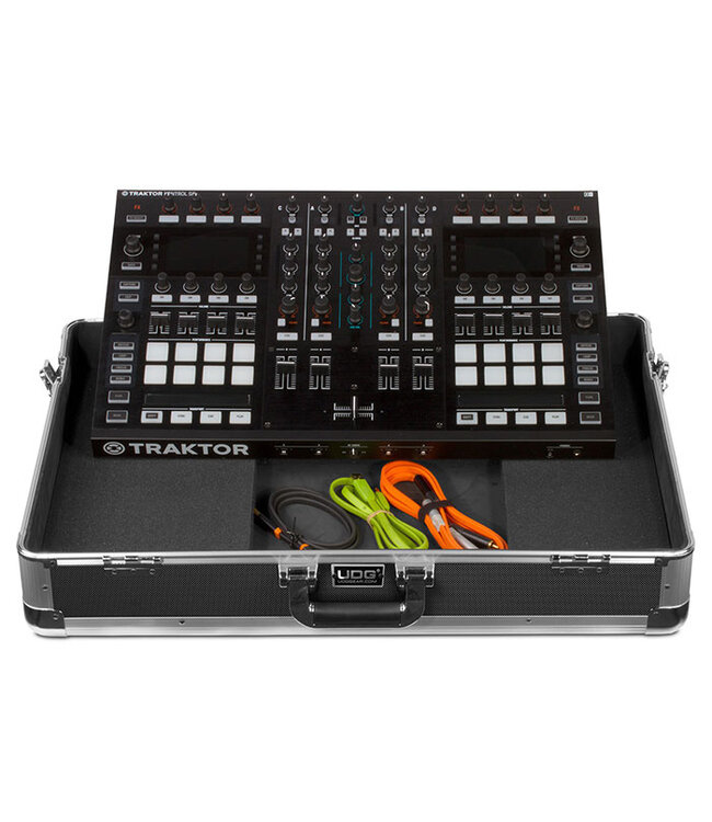 UDG Ultimate Pick Foam Flight Case Multi Format  XL Silver