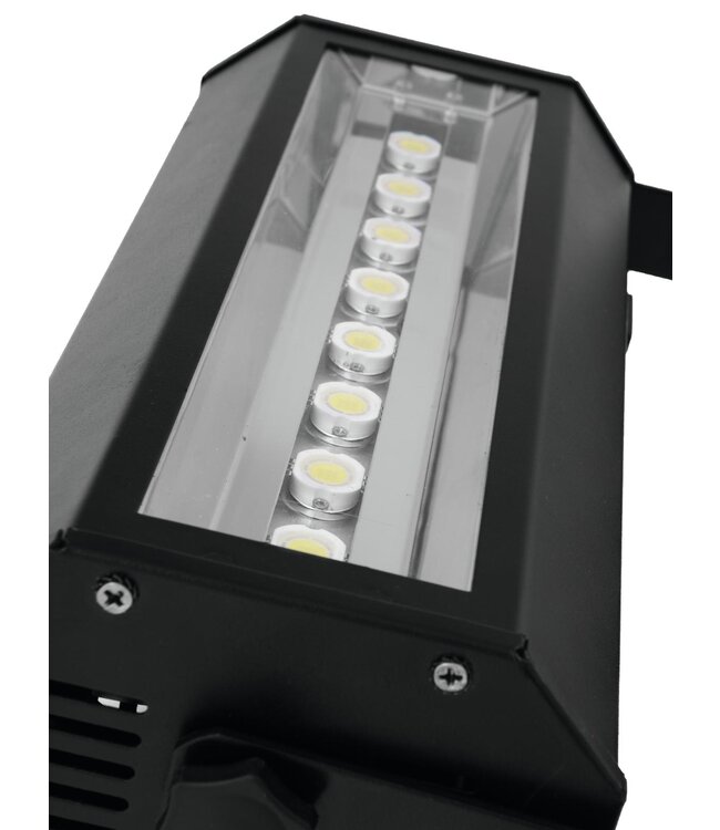 EUROLITE LED Strobe COB PRO 8x20W DMX