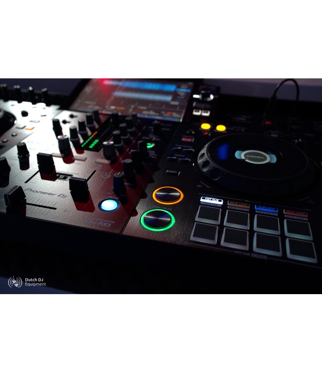 Pioneer XDJ-RX3 all-in-one standalone DJcontroller