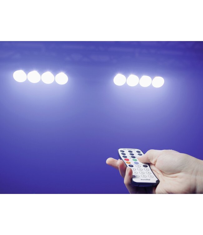 EUROLITE LED PMB-4 COB QCL 30W Bar