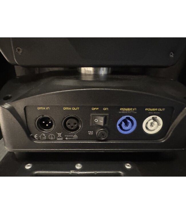 B-stock BeamZ Set van 2 IGNITE 180 beam LED Movingheads in flightcase