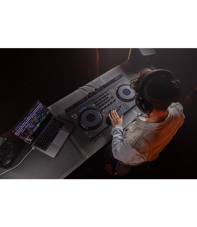 AlphaTheta DDJ-GRV6 DJ controller