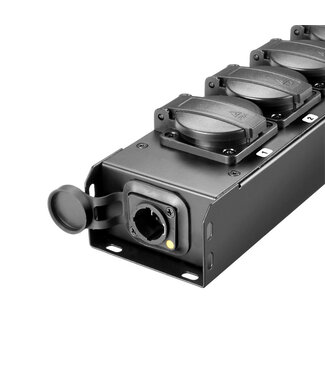 Adam Hall Adam Hall Cables PRO PORT 4 T power strip