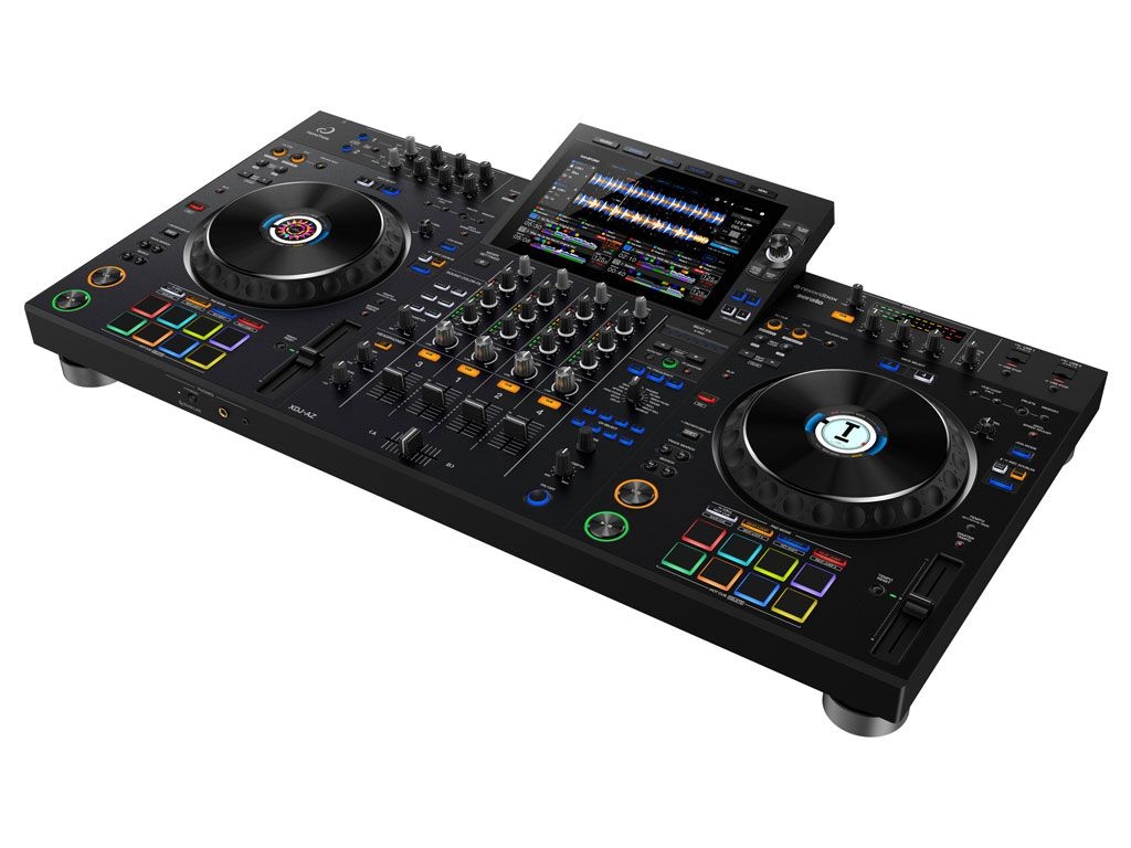 DJ Controllers kopen | All-in-one, Standalone & Met Scherm