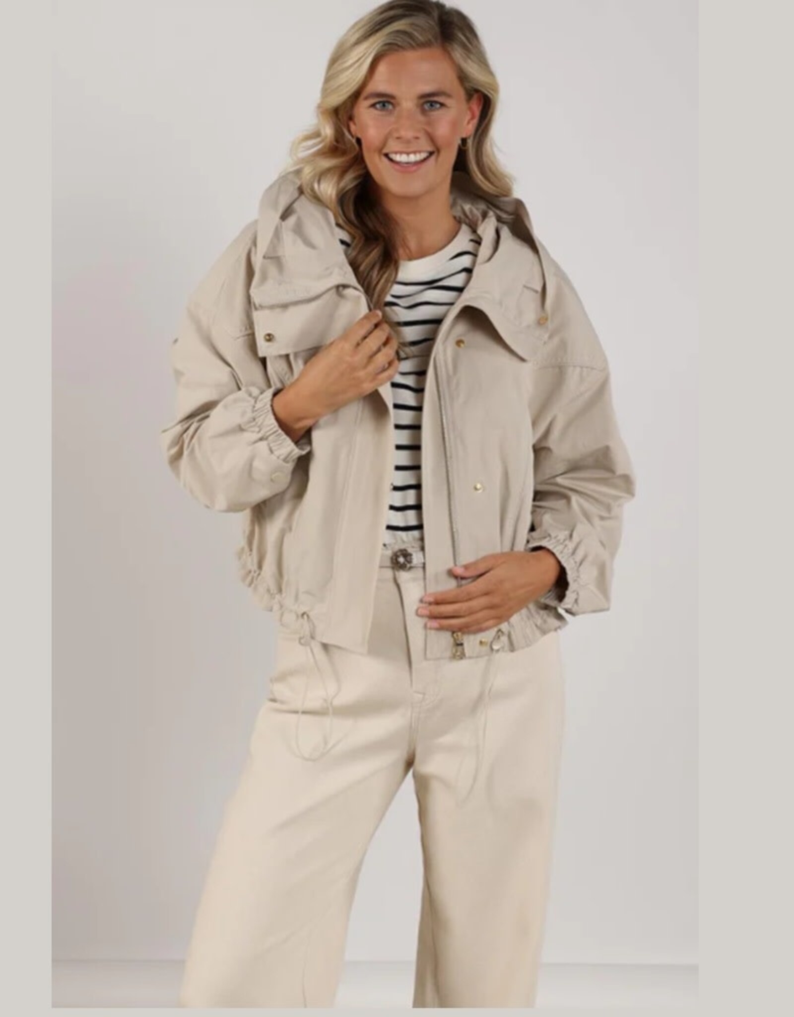 NUKUS NUKUS Sanne Jacket Sand