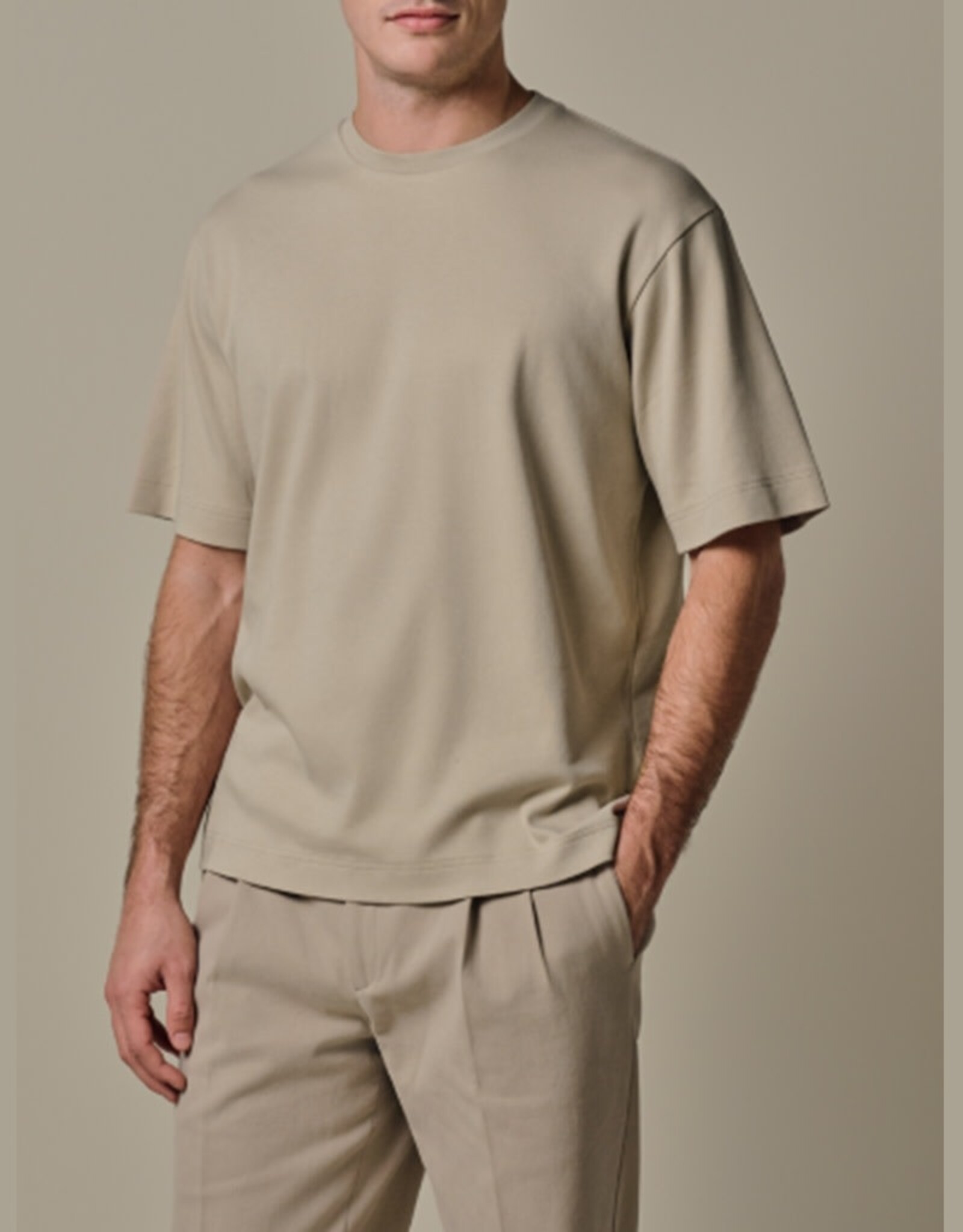 PROFUOMO Profuomo t-shirt beige