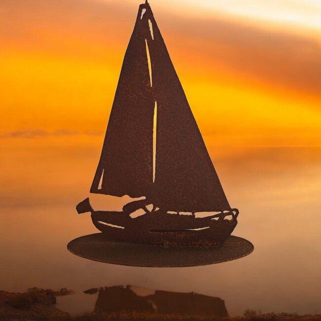 Dream-Garden Zeilboot met vlag roest bruin  28x20cm
