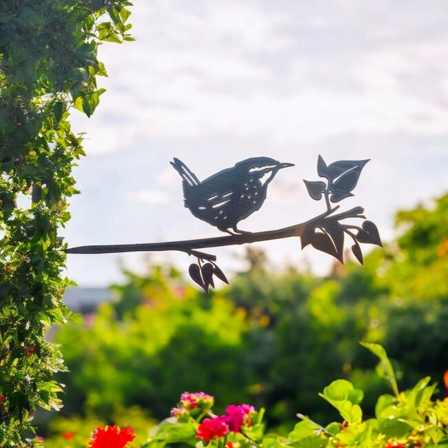Siermetaal Tuindecoratie winterkoning op tak | 30 cm x 13 cm