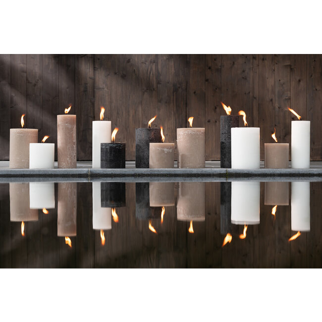 J-Line Buitenkaars Pilaar Paraffine Zwart Medium-95Uur