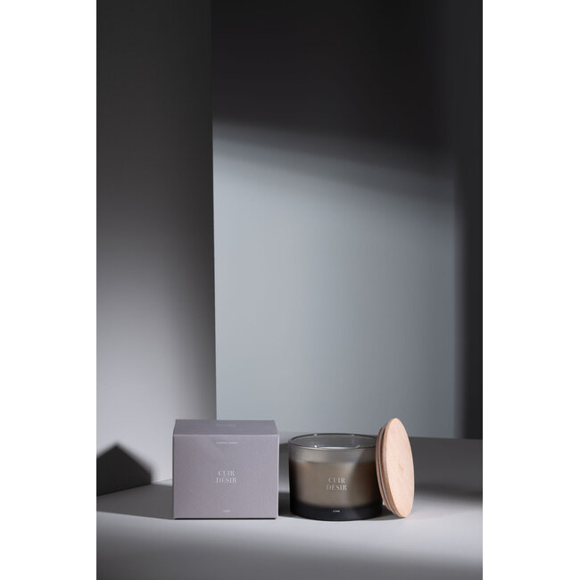 J-Line Geurkaars Essential Accords Leather Desire-28H