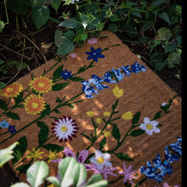 Mars & More kokosmat handgeweven wilde bloemen 75cm