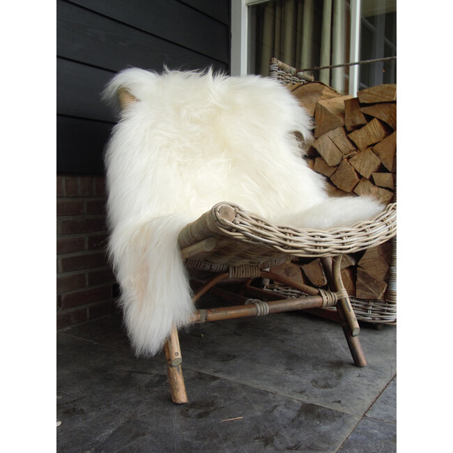 Mars & More schapenvacht ijsland wit 100-110cm