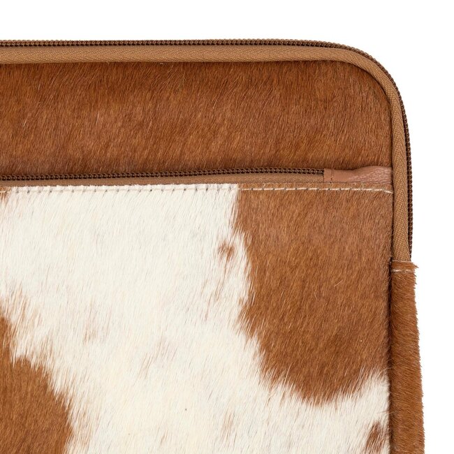 Mars & More laptophoes bruin 15inch 28,5x39cm (bos taurus taurus)