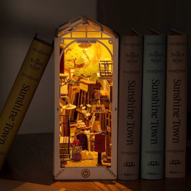 Robotime, DIY Book Nook Boekensteun Sunshine Town, TGB02, 18,5x10x24cm